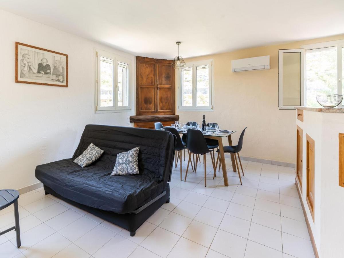 Cosy Holiday Home In Minerve With Garden Zewnętrze zdjęcie